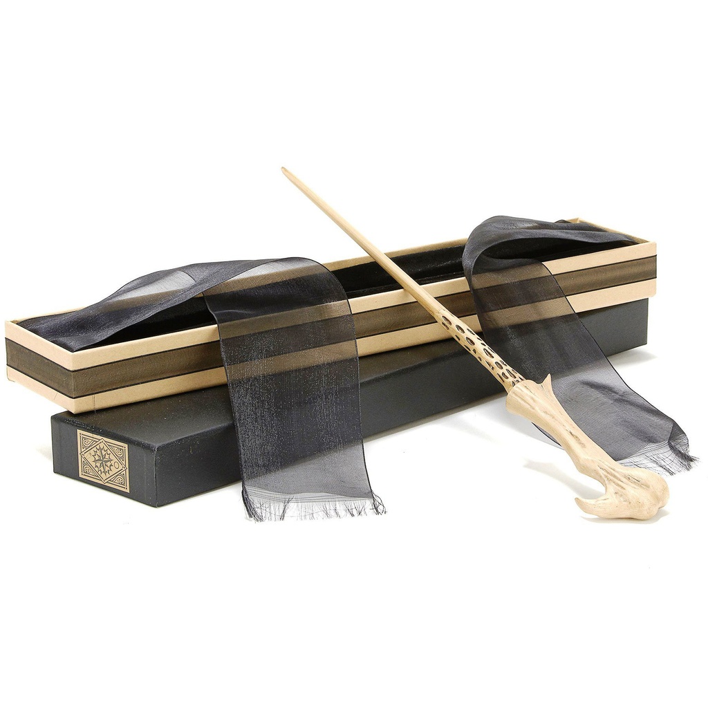 Noble: Voldemort's Wand with Ollivanders Box