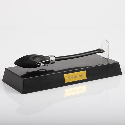 [WW-1076] Wow Stuff: Nimbus 2001 Levitating Broomstick 